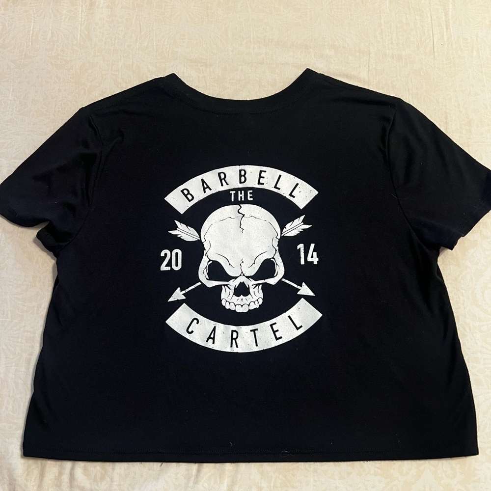 Barbell Cartel Skull & Arrow Crop